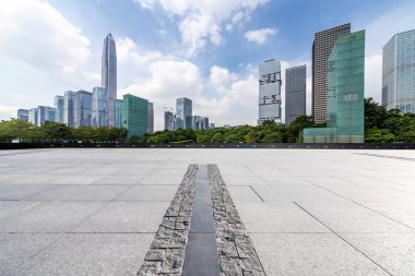 Panoramik silüet ve modern iş ofisi binaları