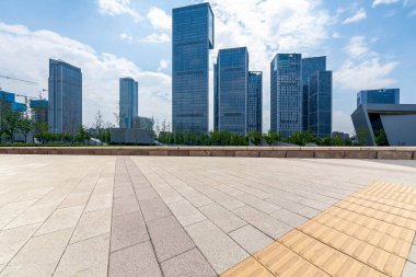 Panoramik silüet ve modern iş ofisi binaları