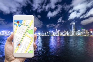 Şehir ile cep telefonu mobil GPS navigasyon