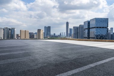 Panoramik silüet ve modern iş ofisi binaları