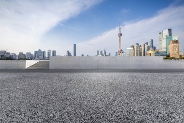 Panoramik silüet ve modern iş ofisi binaları
