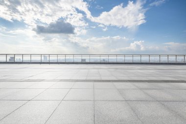Panoramik silüet ve modern iş ofisi binaları
