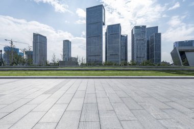 Panoramik silüet ve modern iş ofisi binaları