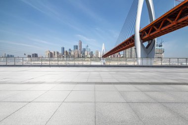 Panoramik silüet ve modern iş ofisi binaları