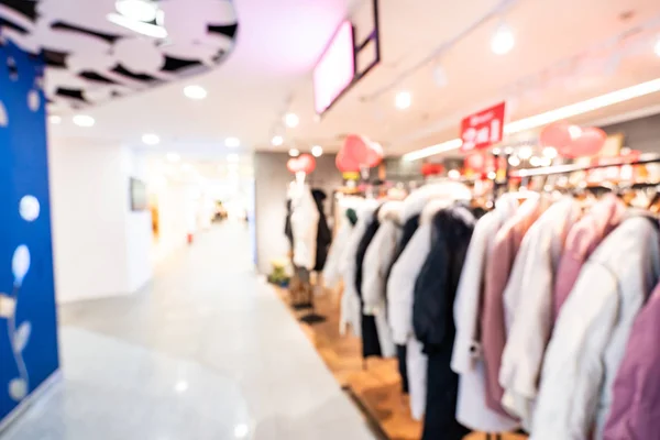 Abstract blur boutique fashion display window with mannequins in — Stock Photo, Image