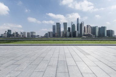 Panoramik silüet ve modern iş ofisi binaları
