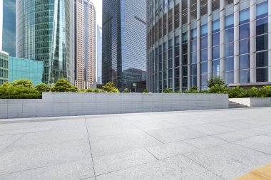 Panoramik silüet ve modern iş ofisi binaları