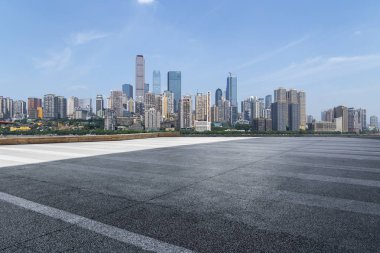 Panoramik silüet ve modern iş ofisi binaları