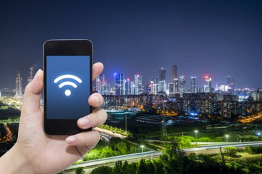 El ve internet WiFi ağ bağlantısı c kullanarak akıllı telefon
