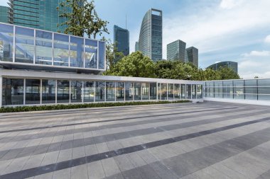 Panoramik silüet ve modern iş ofisi binaları