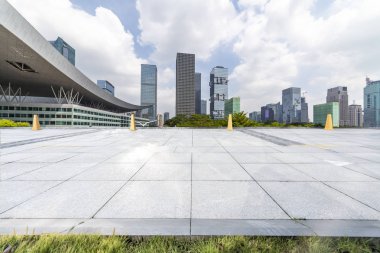 Panoramik silüet ve modern iş ofisi binaları