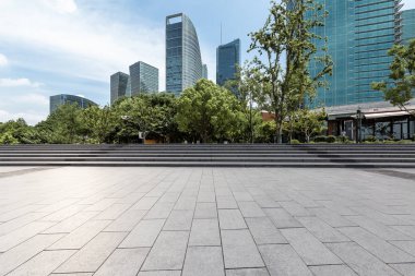 Panoramik silüet ve modern iş ofisi binaları