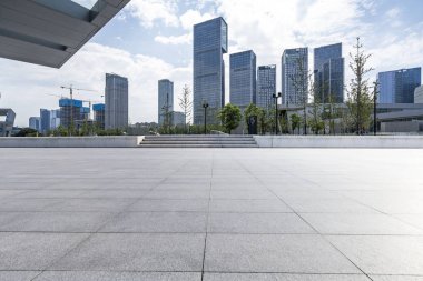 Panoramik silüet ve modern iş ofisi binaları
