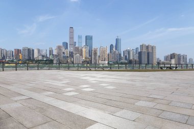 Panoramik silüet ve modern iş ofisi binaları