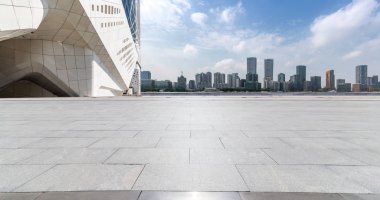 Panoramik silüet ve modern iş ofisi binaları