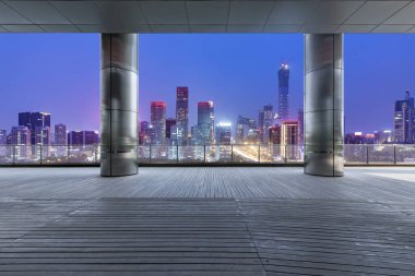 Panoramik silüet ve modern iş ofisi binaları