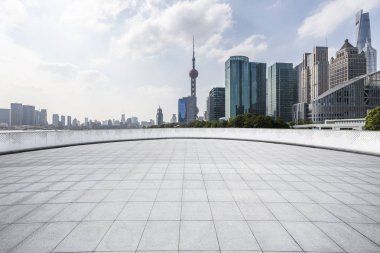 Panoramik silüet ve modern iş ofisi binaları