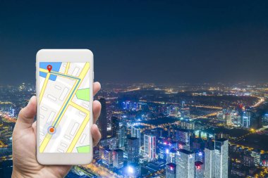 Şehir ile cep telefonu mobil GPS navigasyon