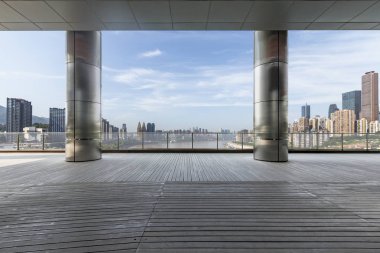 Panoramik silüet ve modern iş ofisi binaları