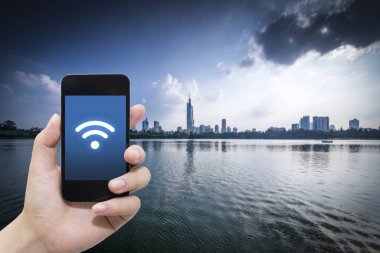 El ve internet WiFi ağ bağlantısı c kullanarak akıllı telefon