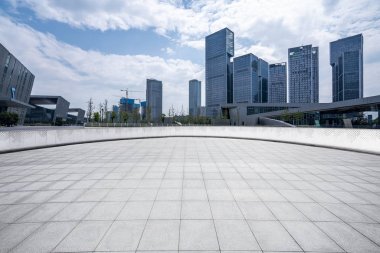 Panoramik silüet ve modern iş ofisi binaları