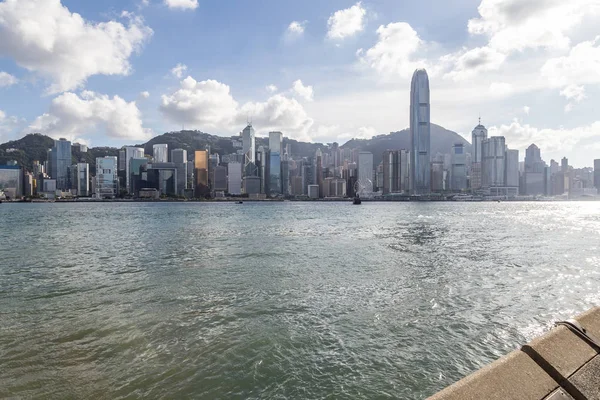 Panoramic view of victoria harbor in Hong Kong,China. — Stock Photo, Image