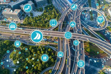 Sosyal altyapı ve iletişim teknolojisi kavramı. Çok(