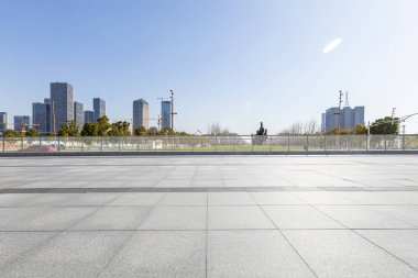 Panoramik silüet ve modern iş ofisi binaları