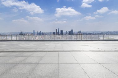 Panoramik silüet ve modern iş ofisi binaları