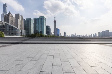 Panoramik silüet ve modern iş ofisi binaları