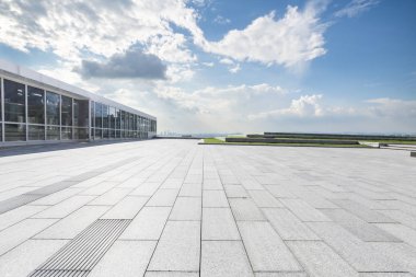 Panoramik silüet ve modern iş ofisi binaları