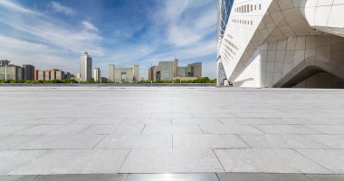 Panoramik silüet ve modern iş ofisi binaları