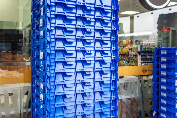 Stacks Blue Plastic Containers Storage Store — Zdjęcie stockowe