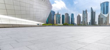 Panoramik silüet ve modern iş ofisi binaları