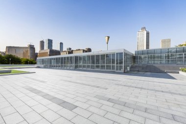 Panoramik silüet ve modern iş ofisi binaları