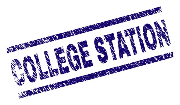 Grunge Textured COLLEGE STATION Stamp Seal — Stock Vector