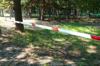 Yaz parkında kapalı bariyer.