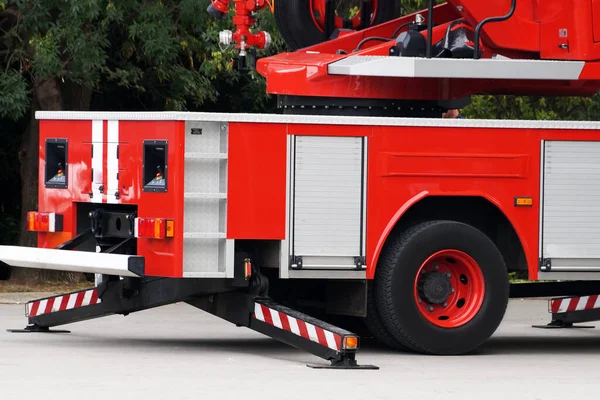 Πυροσβεστικό Φορτηγό Υδραυλική Πλατφόρμα Πλαίσιο Κοντά — Φωτογραφία Αρχείου
