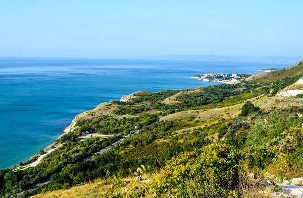 Grön Thracian Cliffs Nära Blå Klara Vattnet Svarta Havet Stenig — Stockfoto