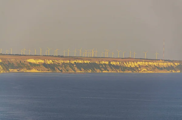 Зелений Thracian Cliffs Поблизу Синій Чистою Водою Чорне Море Жовте — стокове фото