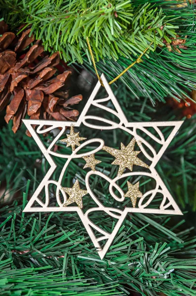 Árbol Navidad Adorno Colgante Estrella Plata Primer Plano —  Fotos de Stock
