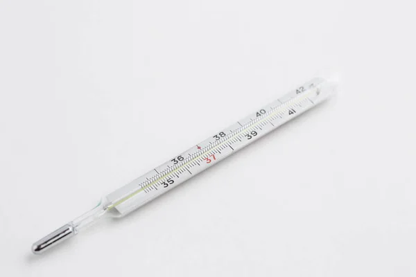 Vintage Merkür Termometre Beyaz Izole Arka Planda Üstten Görünüm — Stok fotoğraf