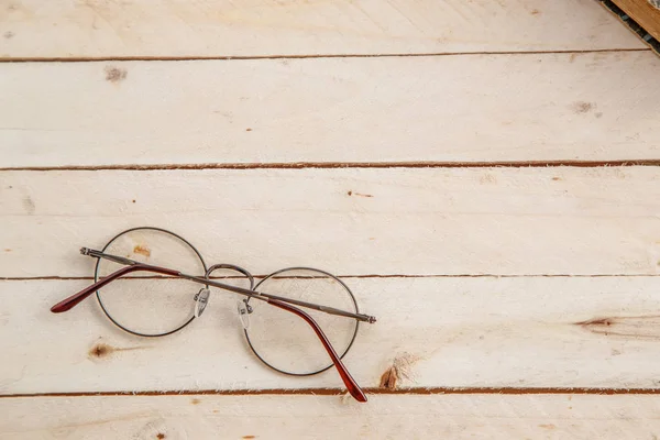 Vintage Brille Auf Holzgrund Ansicht Von Oben — Stockfoto