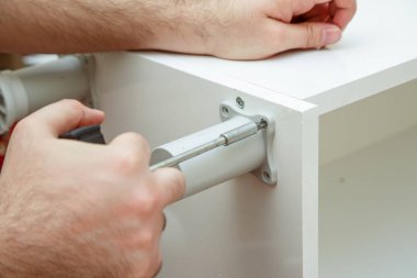 erkek eller büküm vida