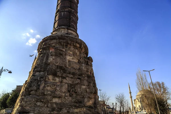 Istanbul/Turkey-04.03.2019: the old column of Constantine,Cember — Stock Photo, Image