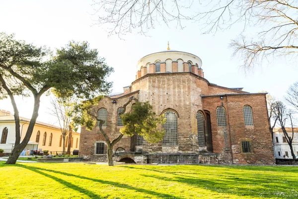 Istanbul, Turkey - 04.03.2019: Hagia Irene church (Aya Irini) in — Stock Photo, Image