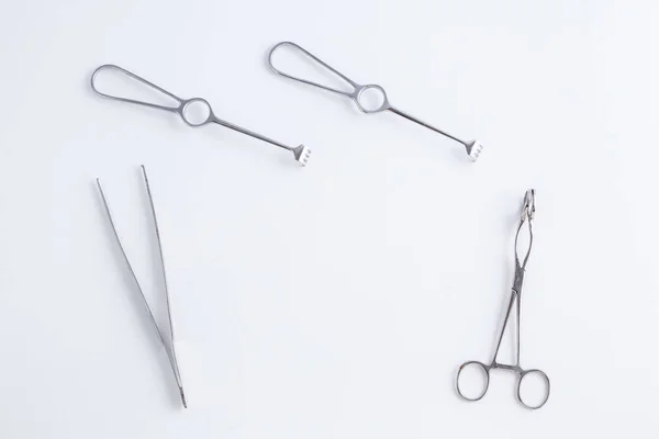 Chirurgiczne Sprzęt Izolowane Eksploatacja Medyczny Szpital Czysty Zdrowie Instrument Metal — Zdjęcie stockowe