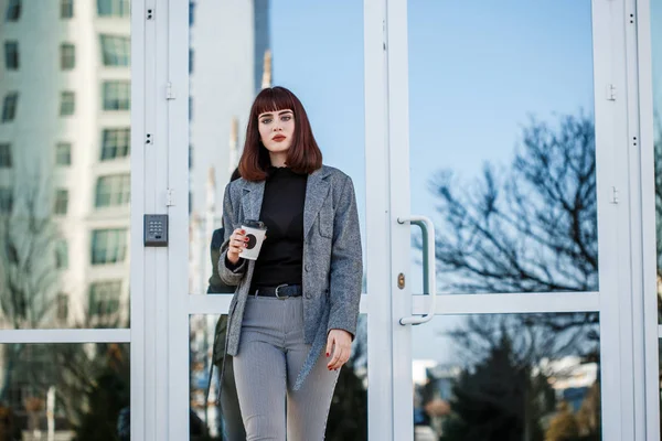 Mujer Negocios Con Café Calle — Foto de Stock