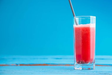 Smoothie 'ler, şeffaf bir GLA taze sıkılmış karpuz suyu