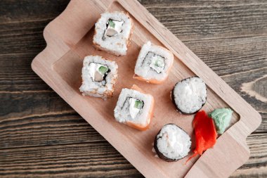 wasabi ve zencefil o ile Japon rulo üç farklı türde